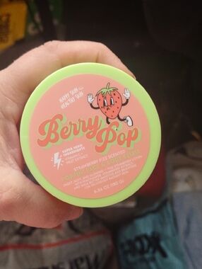 Strawberry popping lotion